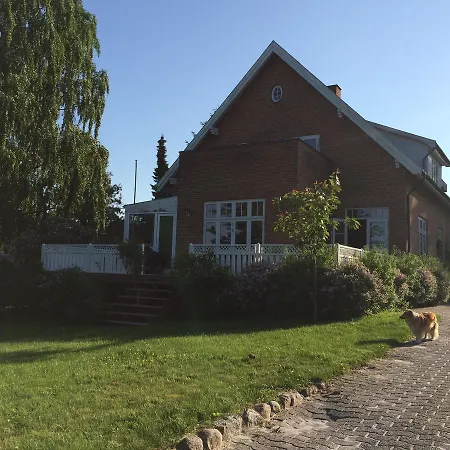 Vestbo Bed & Breakfast 3*